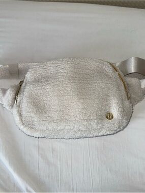 lululemon Cream Sherpa Fleece Belt Bag with Gold Hardware